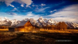 Moulton Barn