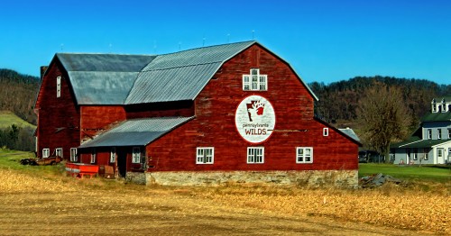 Muncy Barn Jigsaw Puzzle