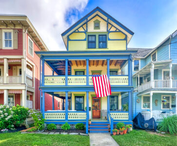Ocean Grove Victorian Jigsaw Puzzle Ocean Grove Victorian Jigsaw Puzzle