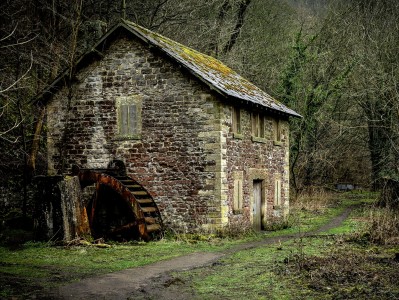 Old Brick Mill Jigsaw Puzzle