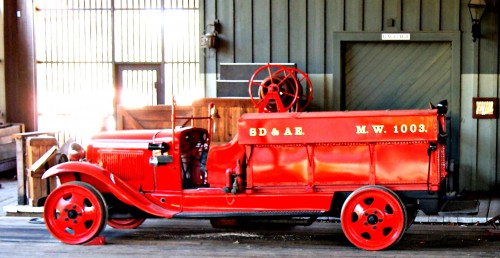 Old Firetruck Jigsaw Puzzle