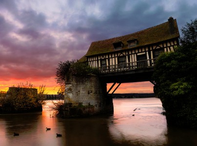 Old Mill of Vernon Jigsaw Puzzle