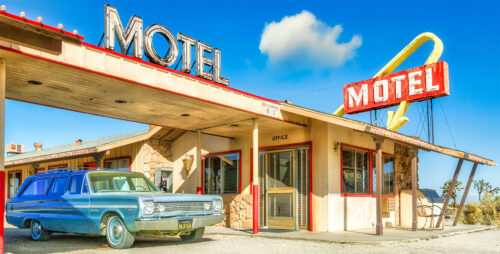 Old Motel Jigsaw Puzzle