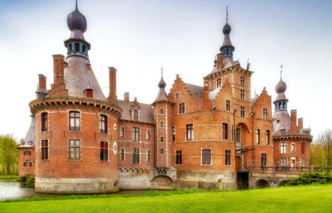 Ooidonk Castle Jigsaw Puzzle