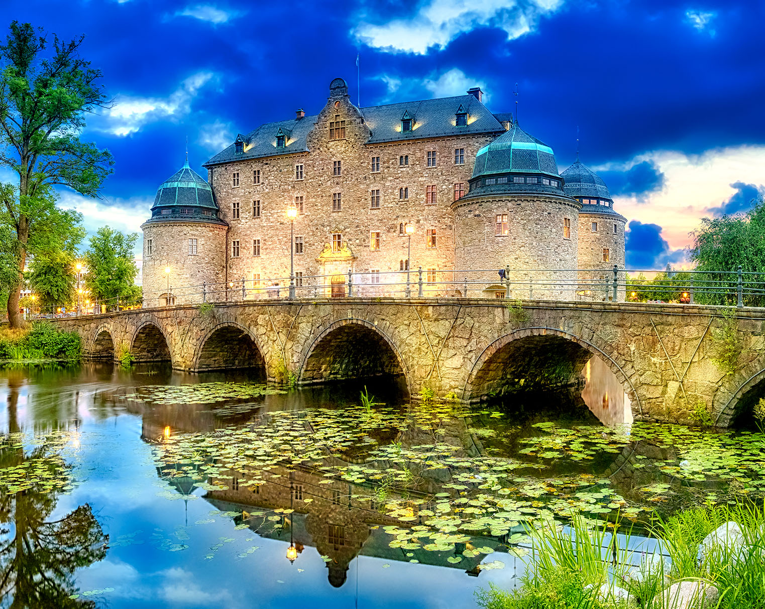 Orebro castle jigsaw puzzle