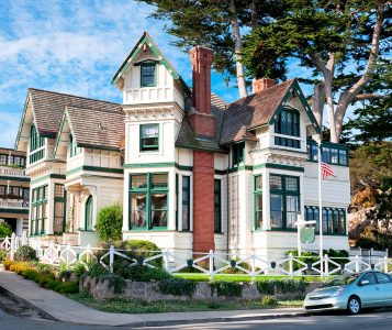 Pacific Grove House Jigsaw Puzzle