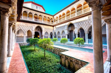 Palace Courtyard Jigsaw Puzzle