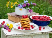 Pancakes and Raspberries