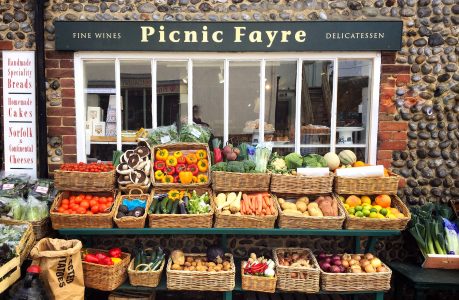 Picnic Fayre Jigsaw Puzzle