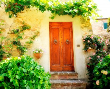 Pienza Doors Jigsaw Puzzle