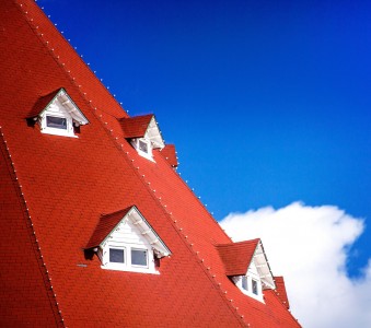 Pitched Red Roof Jigsaw Puzzle