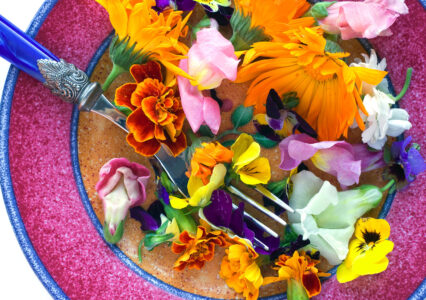 Plate of Flowers Jigsaw Puzzle