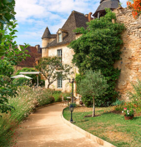 Provence Estate Jigsaw Puzzle