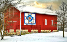 Quilt Barn in Winter