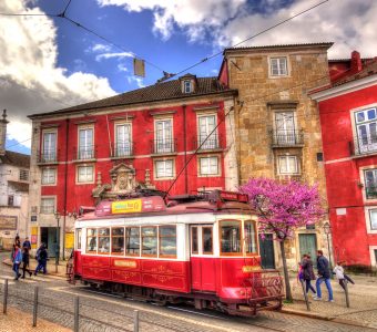 Red and White Tram Jigsaw Puzzle