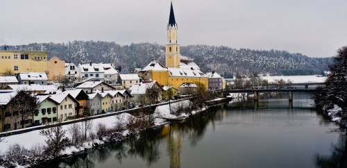 River Town Jigsaw Puzzle