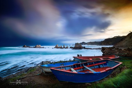 Rocky Shores Jigsaw Puzzle
