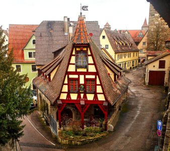 Rothenburg House Jigsaw Puzzle