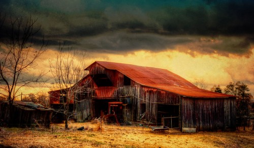 Rustic Barn Jigsaw Puzzle