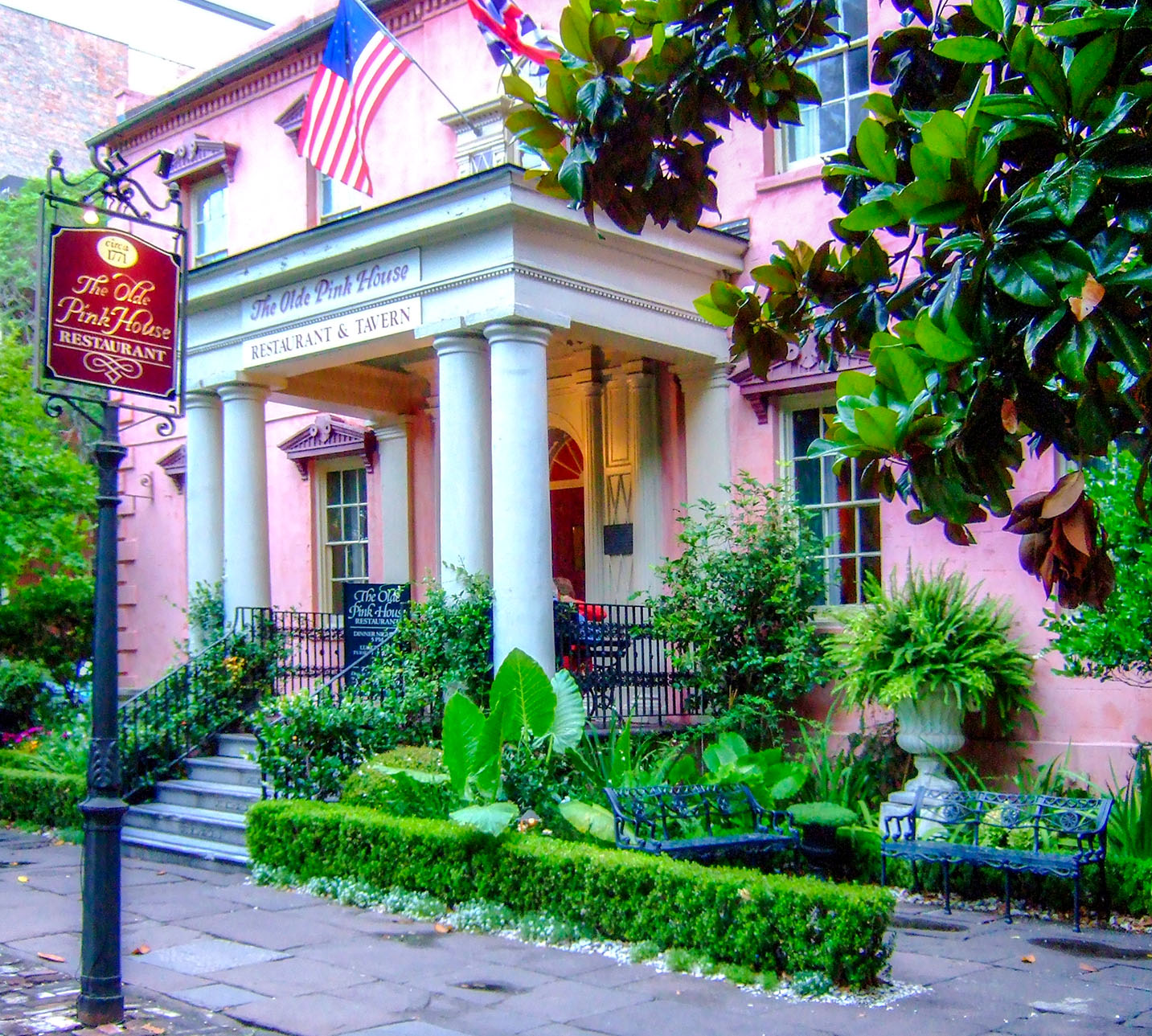 Savannah Pink House Jigsaw Puzzle