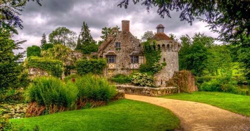 Scotney Castle Jigsaw Puzzle