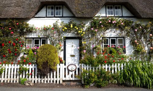 Shepherds’ Cottage Jigsaw Puzzle