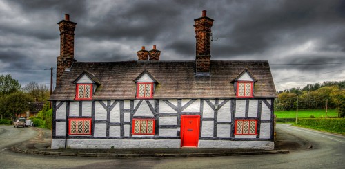 Smithy Cottage Jigsaw Puzzle