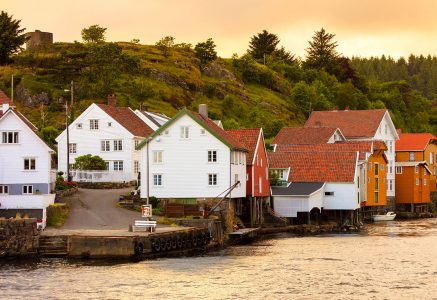 Sogndalstrand Waterfront Jigsaw Puzzle