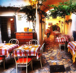 Sperlonga Restaurant Jigsaw Puzzle