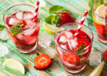 Strawberry Refreshments