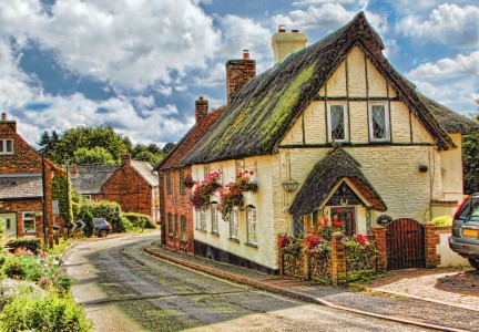 Studham Village Jigsaw Puzzle