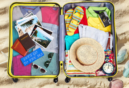 Summer Holiday Packing Jigsaw Puzzle