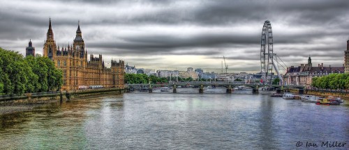 Thames River Jigsaw Puzzle