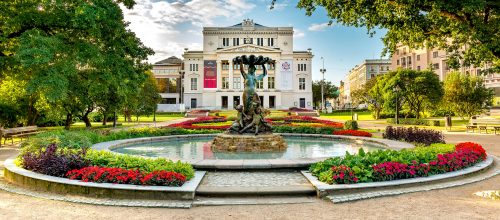 Theater Fountain Jigsaw Puzzle