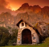 Tiny Chapel