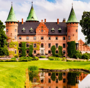 Trolleholm Castle Jigsaw Puzzle