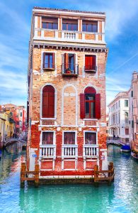 Venice Building Jigsaw Puzzle