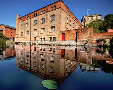 Victorian Warehouse Jigsaw Puzzle