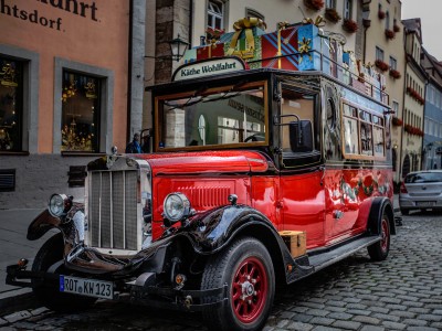 Vintage Bus Jigsaw Puzzle