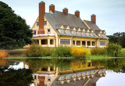 Whalehead Club Jigsaw Puzzle