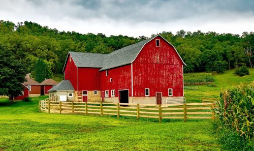 Wisconsin Barn Jigsaw Puzzle