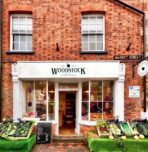 Woodstock Grocers Jigsaw Puzzle