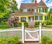 Yellow Maine House Jigsaw Puzzle