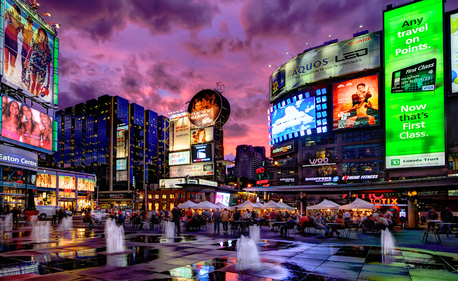 YongeDundas Square Jigsaw Puzzle